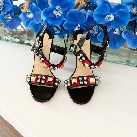 NEW Christian Louboutin Pyrabubble Sandals Heels in Black Leather Gold Studs - Picture 3 of 8